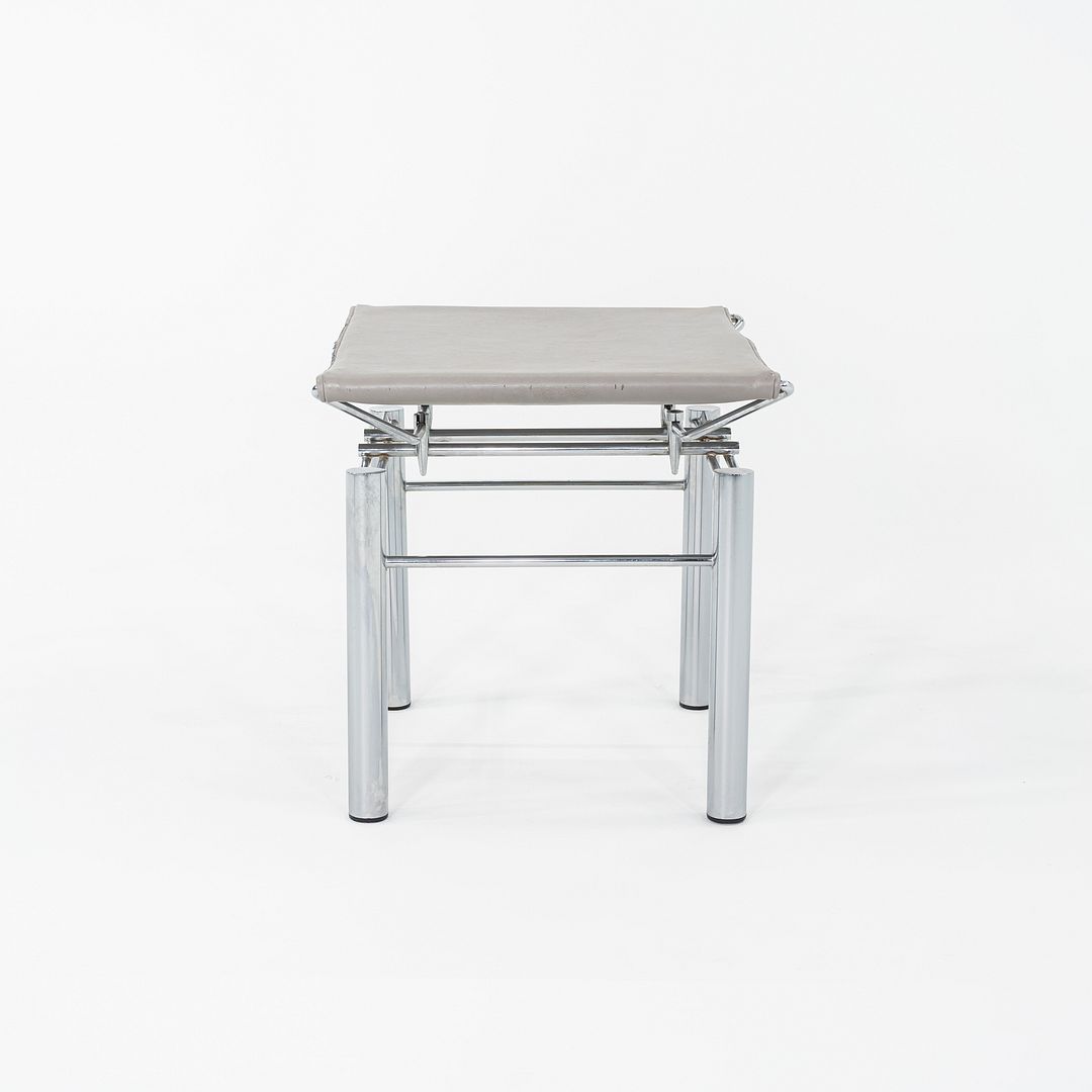8600 Stool