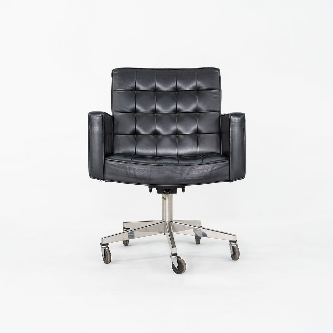 Cafiero Executive Desk Chair, Model 187