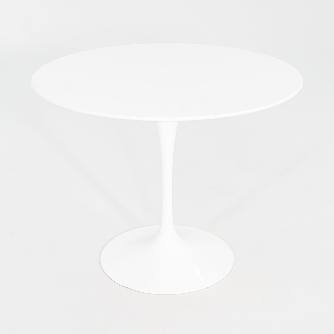 Tulip Dining Table