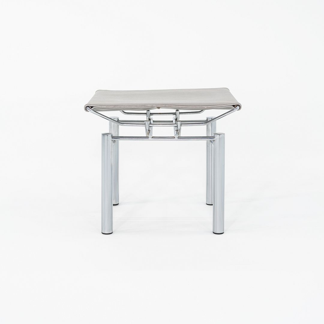 8600 Stool