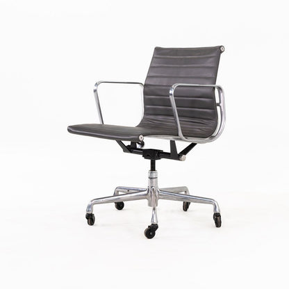 Aluminum Group Management Desk Chair, Model EA335
