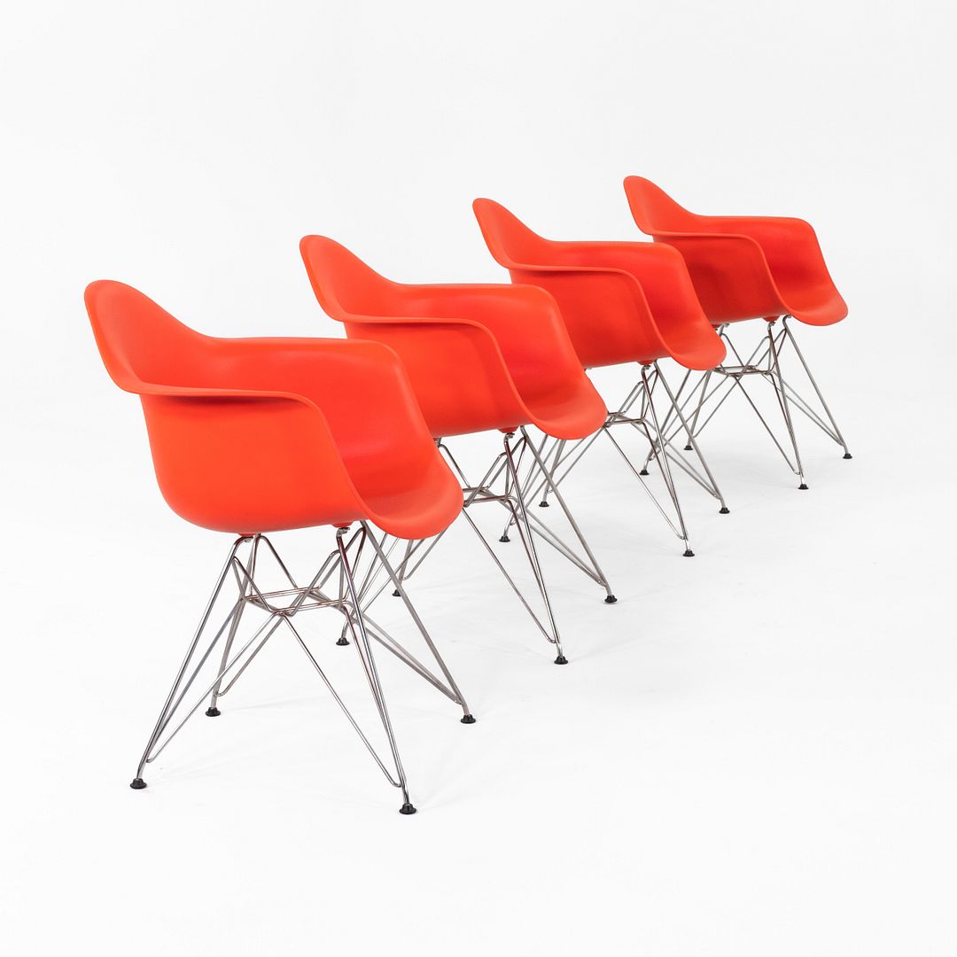 DAR Chair