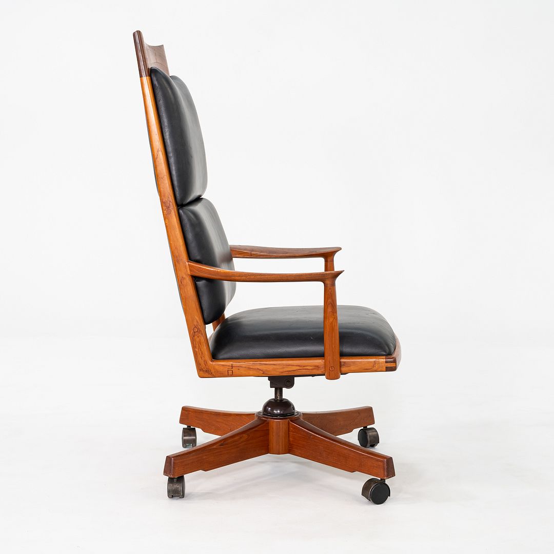 Custom Executive Desk Chair