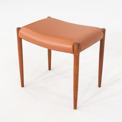 Moller 80A Stool