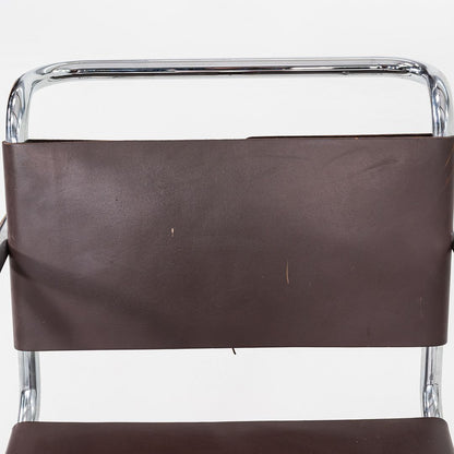 MR20 Armchair