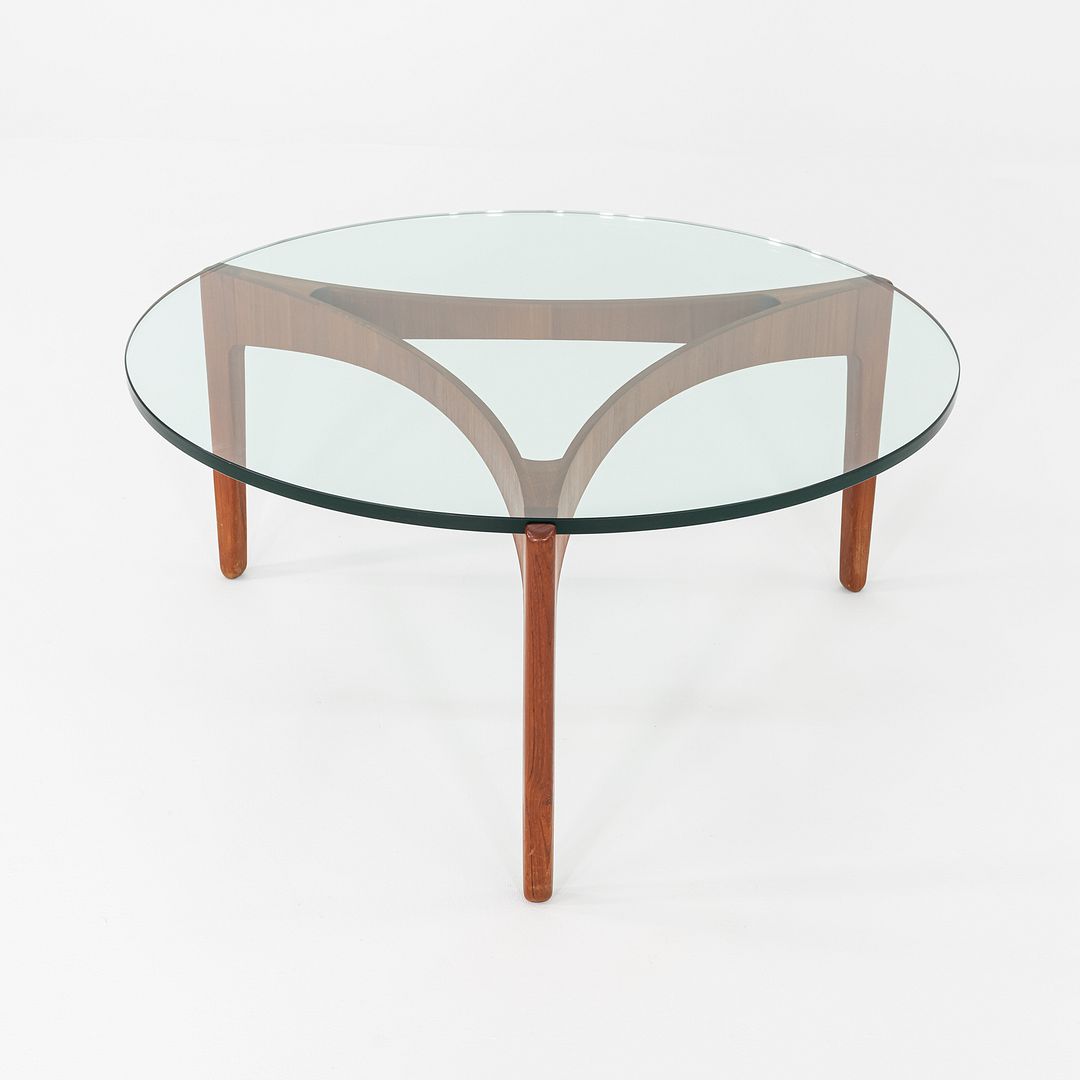 Model #104 Round Coffee Table