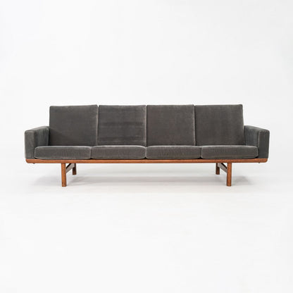 GE236 Sofa