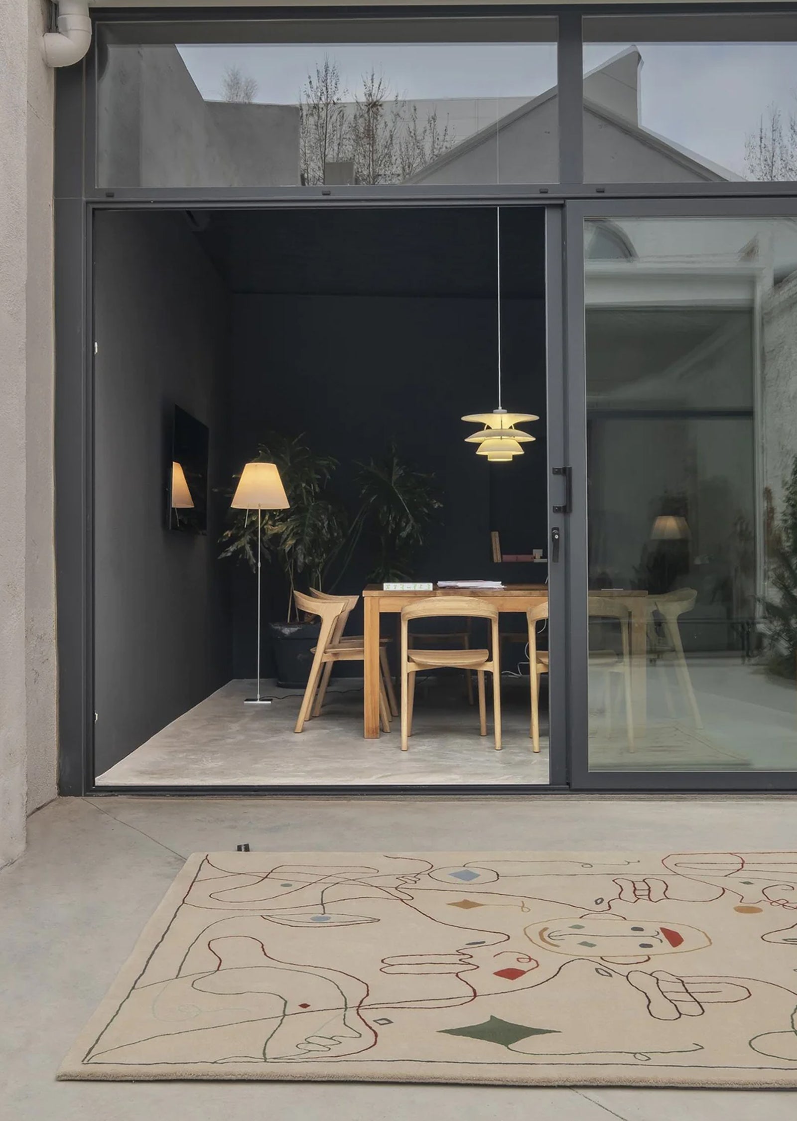 Silhouette Rug — Indoor/Outdoor