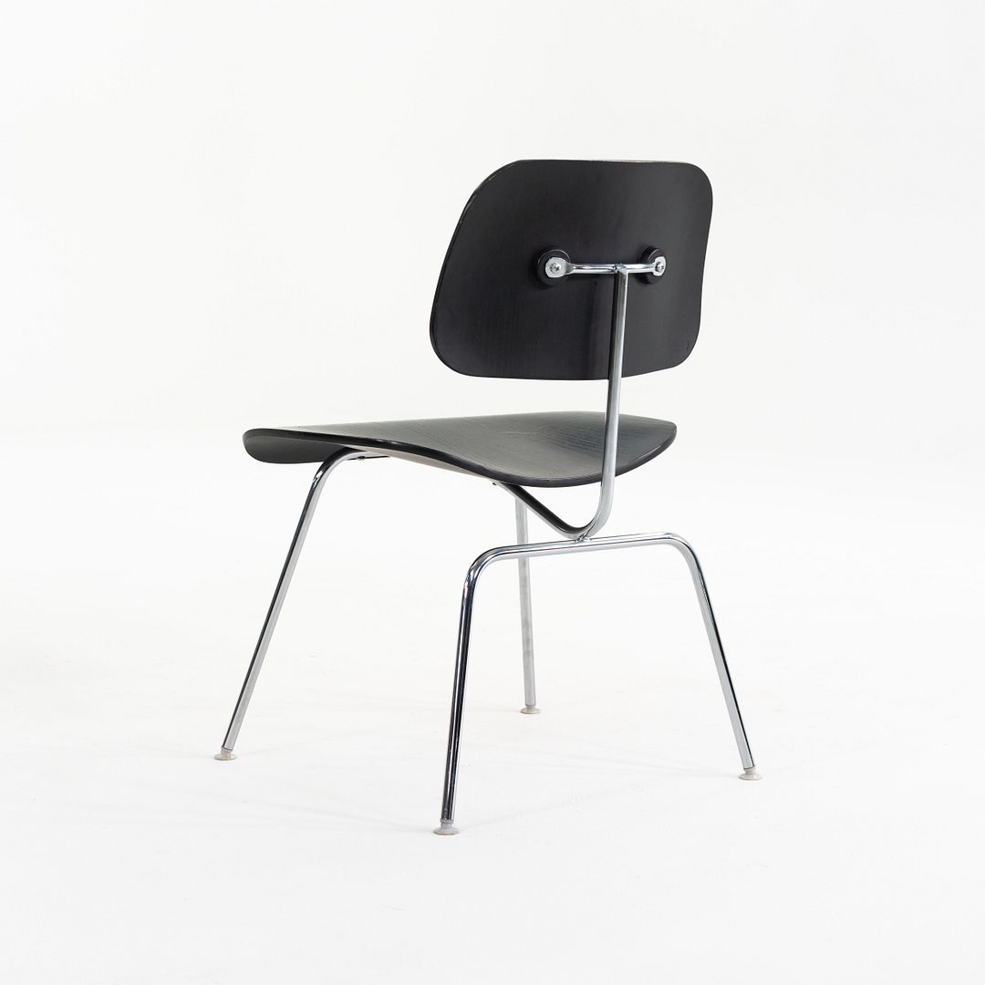 DCM Chair