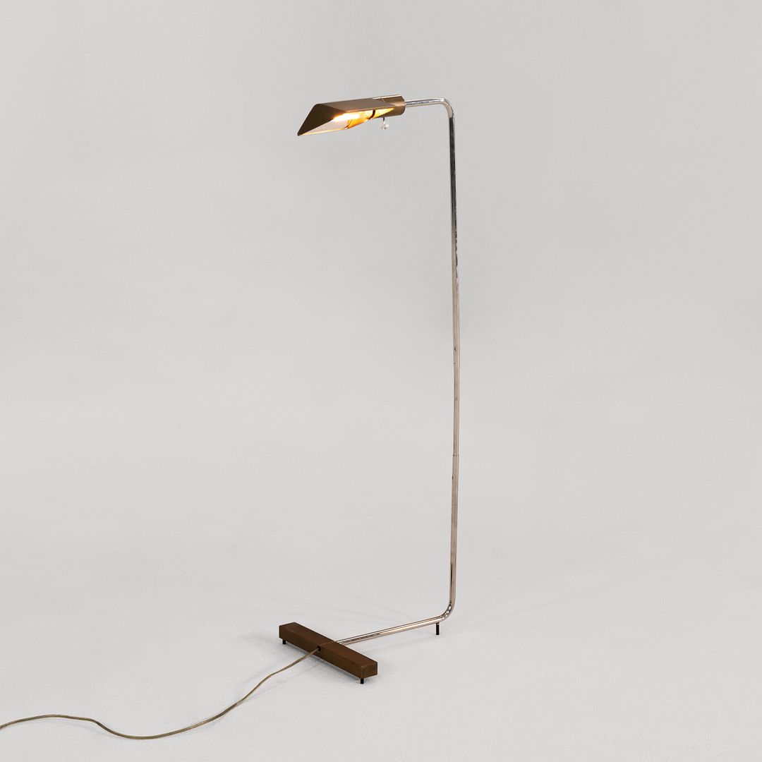 Adjustable Floor Lamp, Model 1UWV
