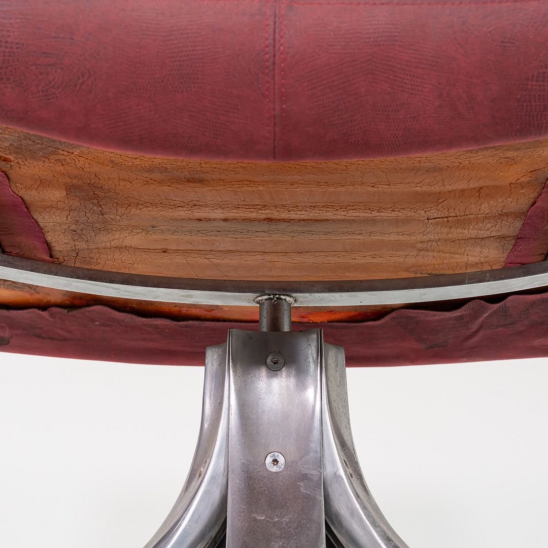Vela Swivel Office Chair