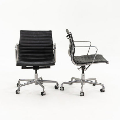 Aluminum Group Management Desk Chair, Model EA335