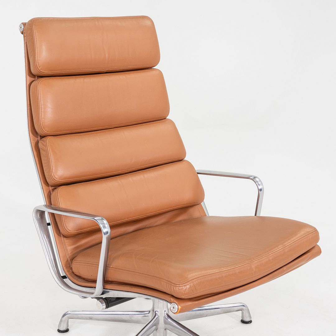 Eames Soft Pad Lounge Chair, Model EA433