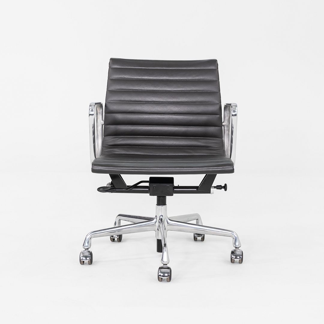 Aluminum Group Management Desk Chair, Model EA335
