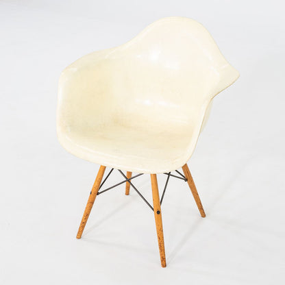 PAW Chair