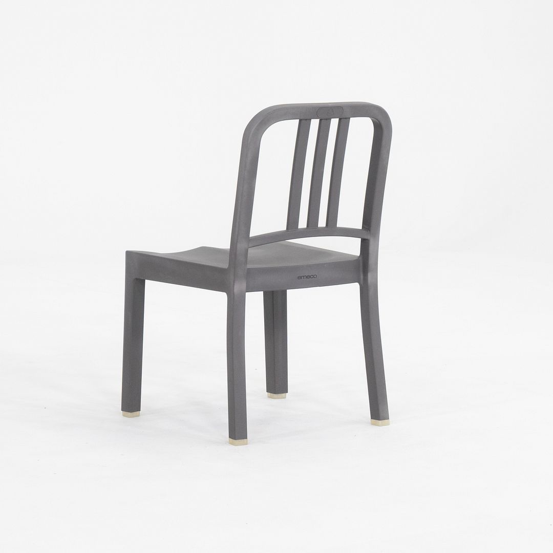 111 Navy Mini Chair