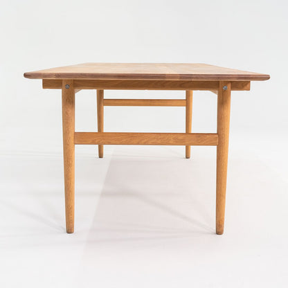 CH327 Dining Table