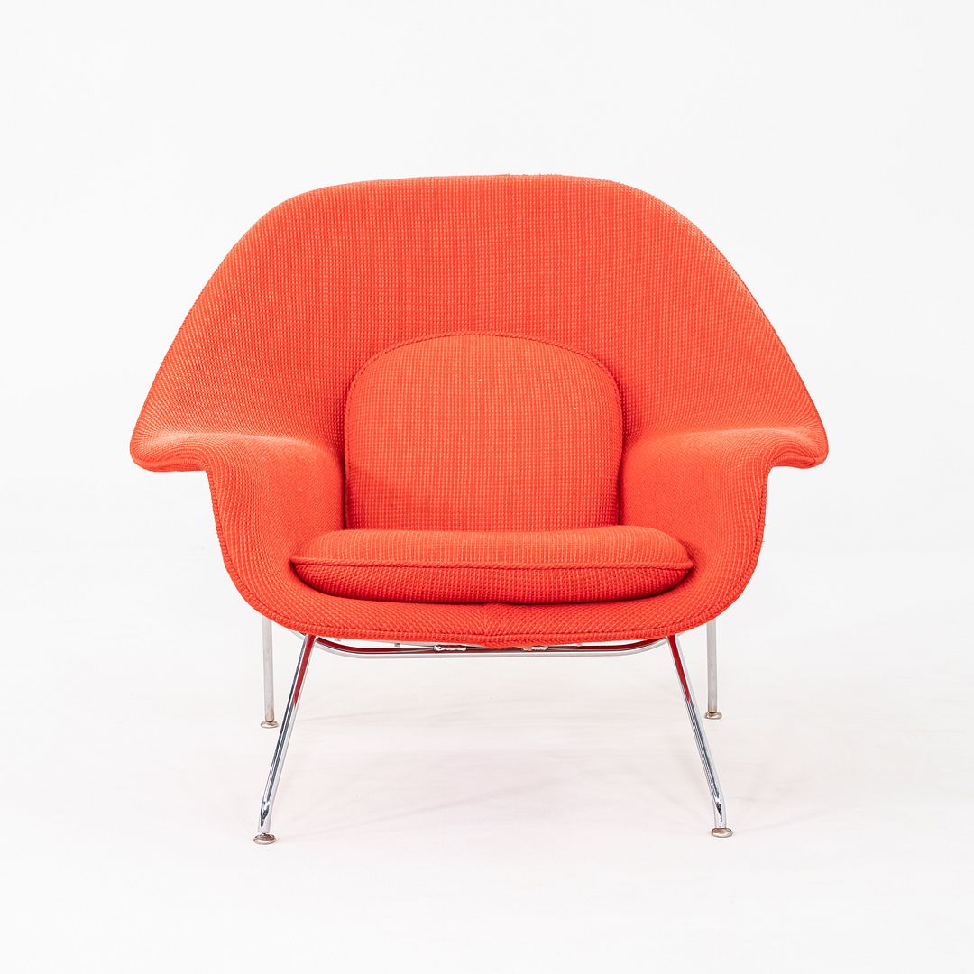 Womb Lounge Chair and Ottoman