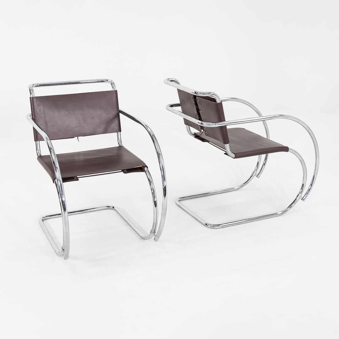 MR20 Armchair