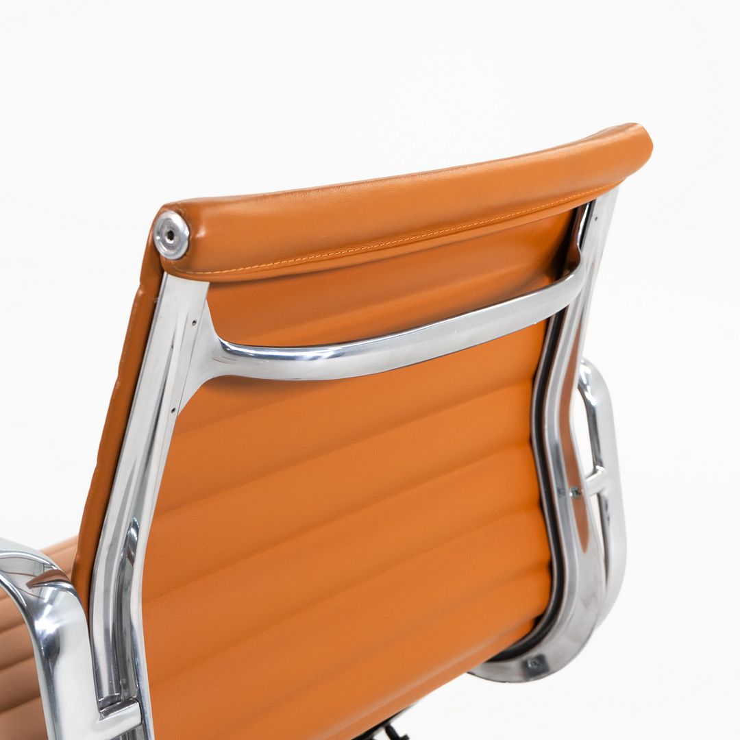 Eames Aluminum Group Management Desk Chair, Model EA335
