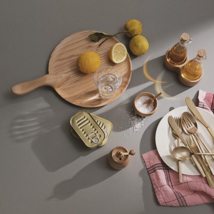 Menageri Serving Dish — Oak 9.6"