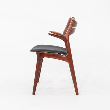 Model 310 Armchair
