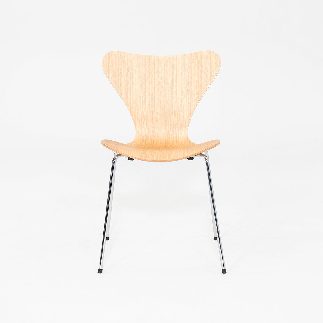 Series 7 Chair, Model 3107