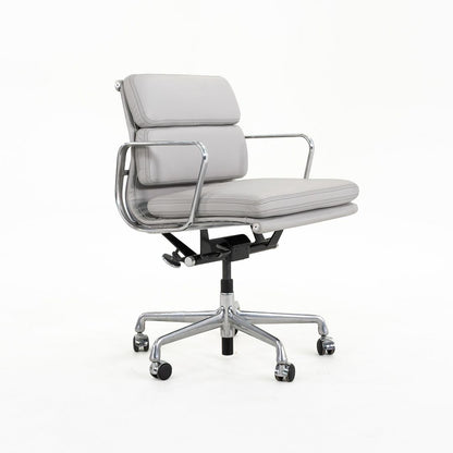 Eames Soft Pad Management Desk Chair, EA435
