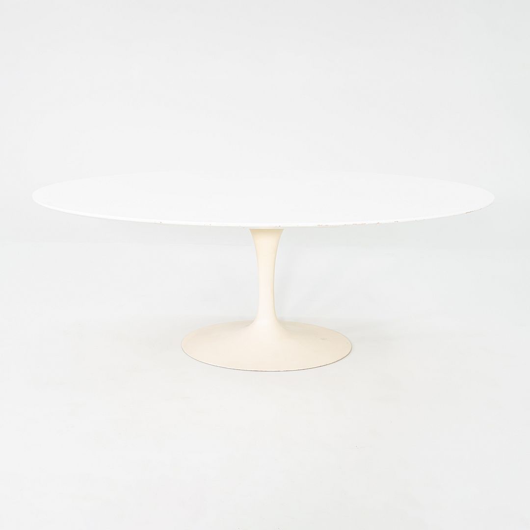 Tulip Dining Table