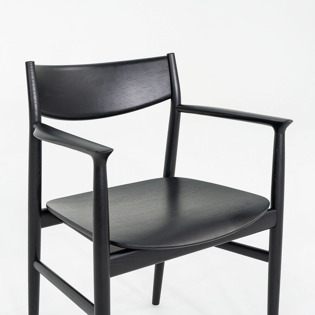 Kamuy Armchair