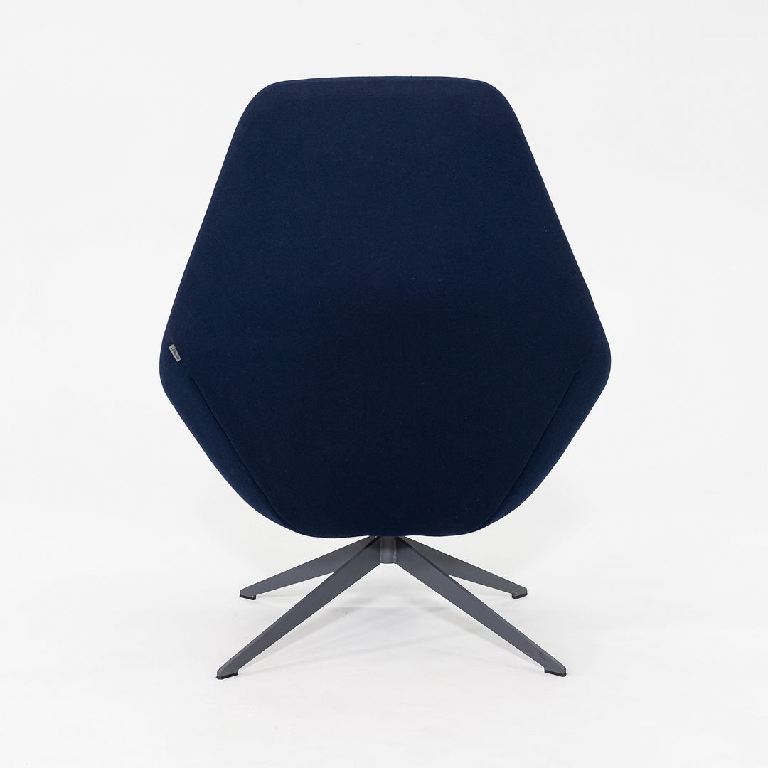 Famiglia Lounge Chair with 4 Star Swivel Base, Model FMG1405
Famiglia Footstool, Model FMGFS