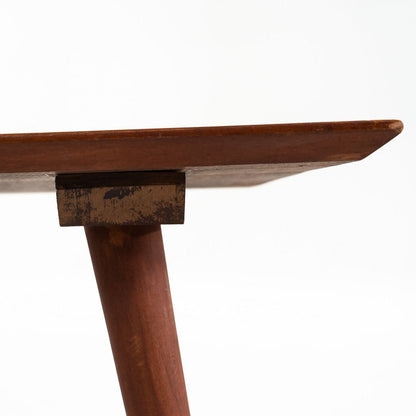 Planner Group Side Table