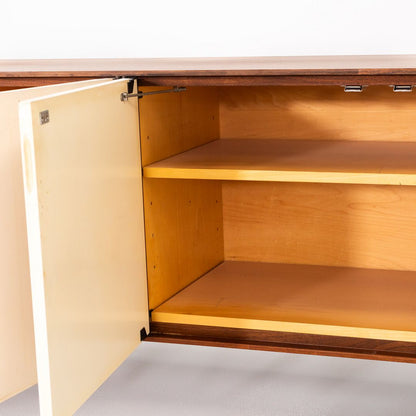 Cabinet, Model 541