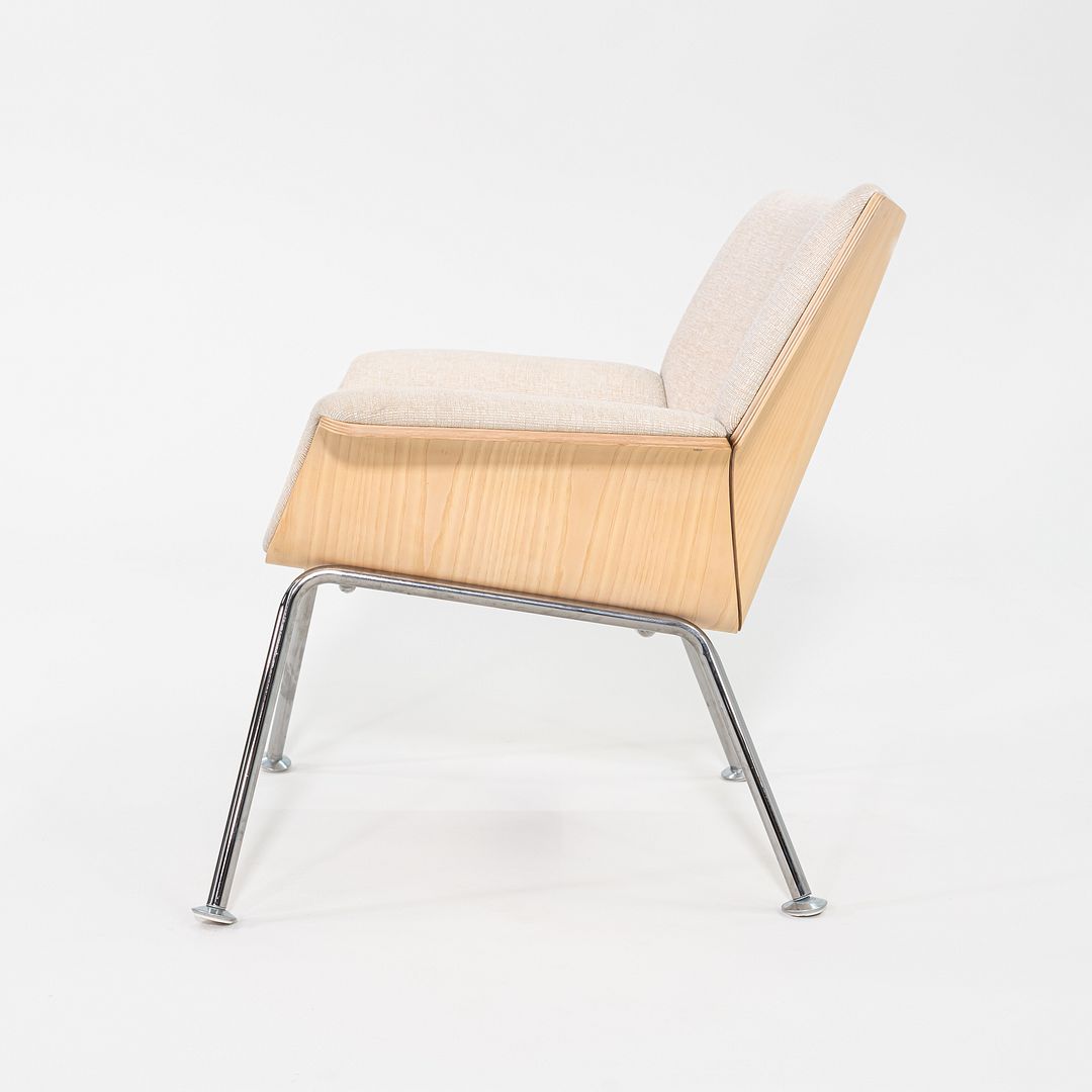 Swoop Lounge Chair