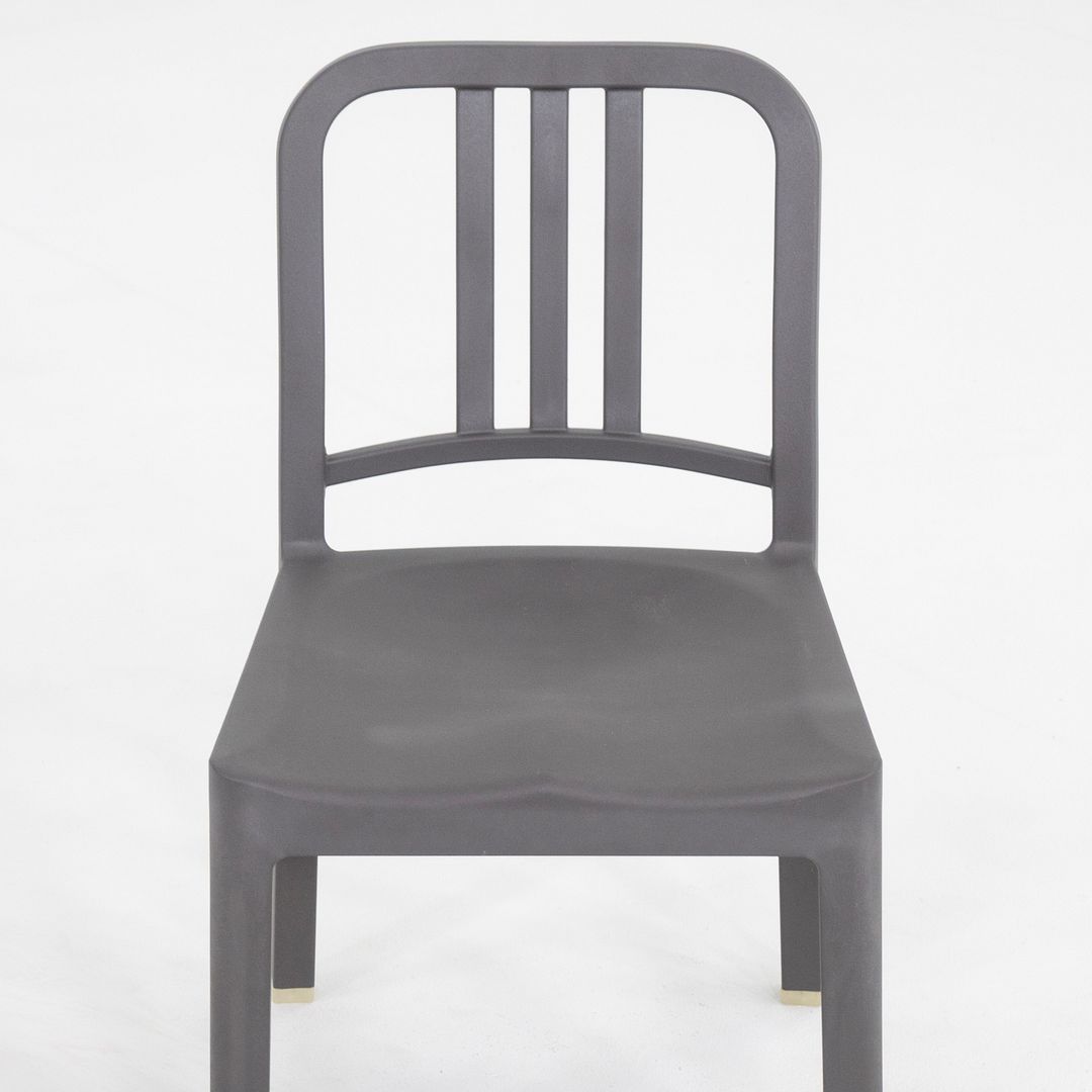 111 Navy Mini Chair