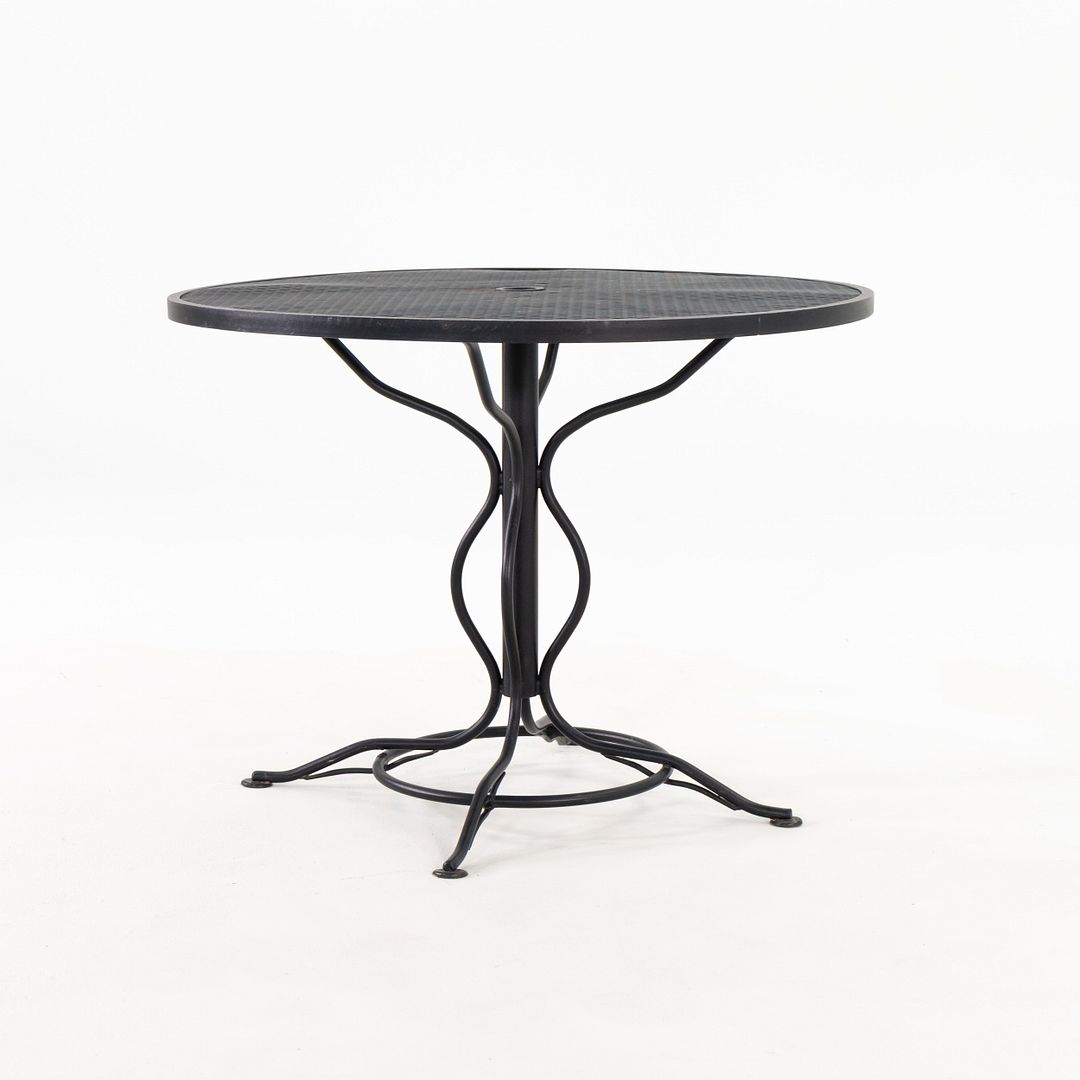 Briarwood Bistro Umbrella Table