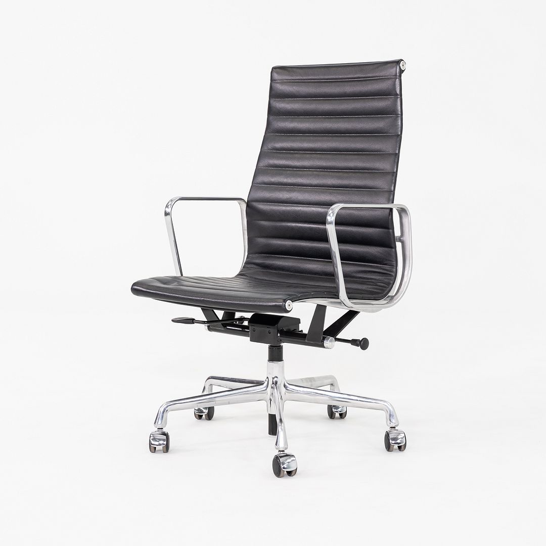 Aluminum Group Executive Desk Chair, Model EA337