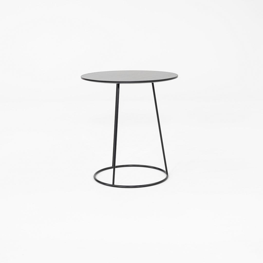 Breeze Table