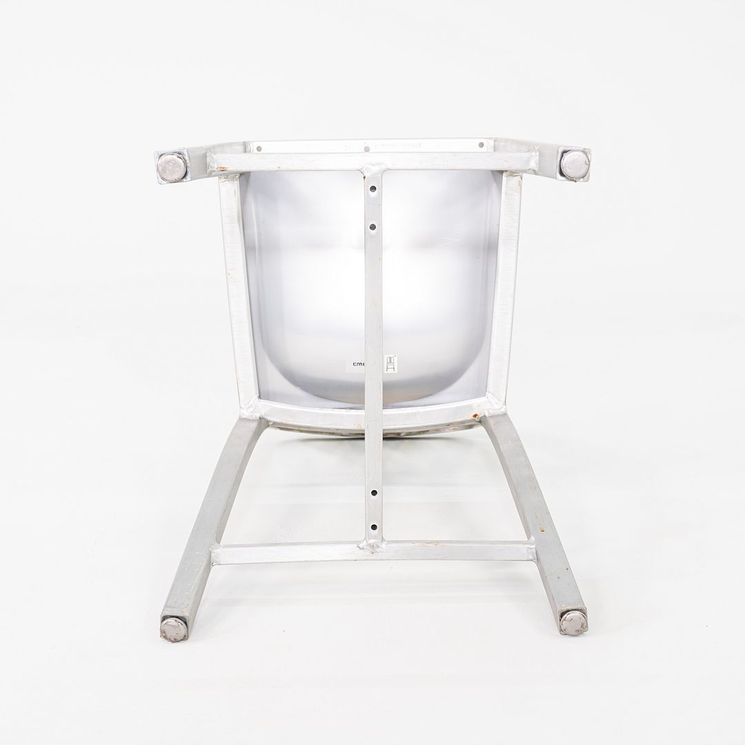 1006 Navy Counter Stool