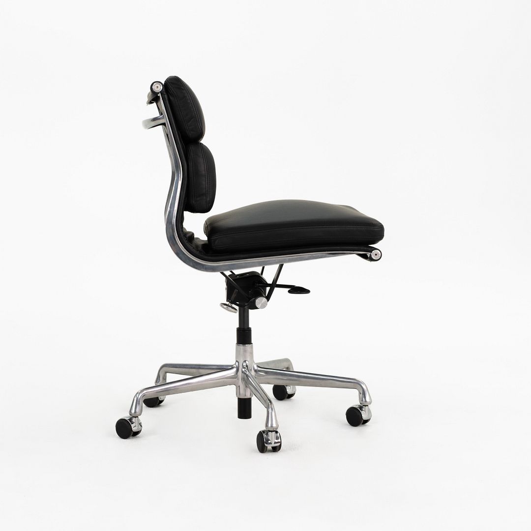 Aluminum Group Soft Pad Management Desk Chair, Model EA406