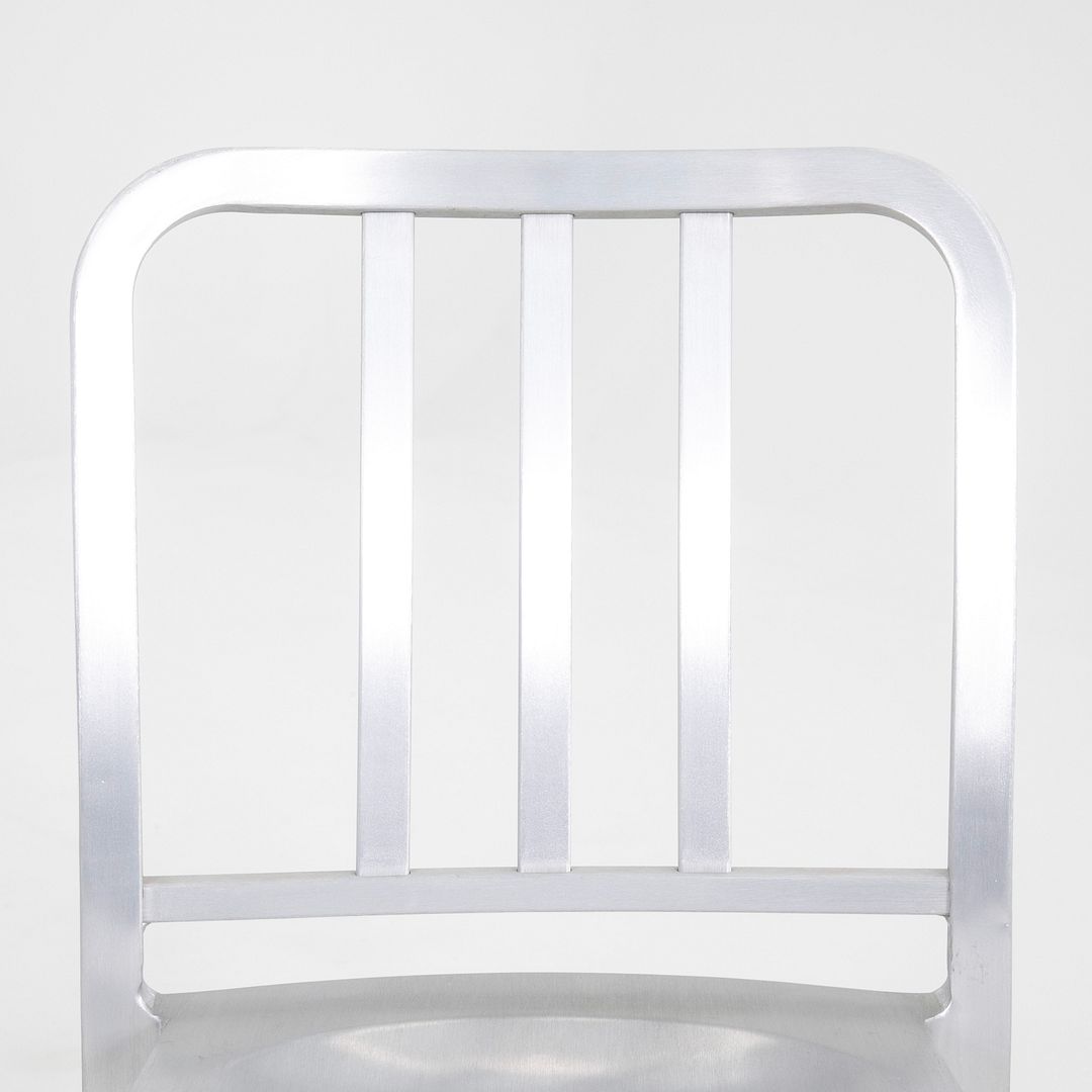 1006 Heritage Stacking Chair