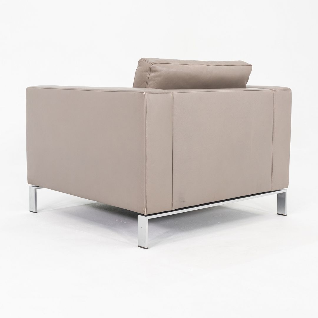 Model 500 Arm Lounge Chair