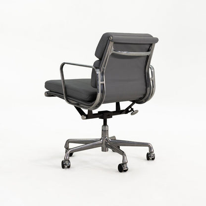 Soft Pad Management Desk Chair, Model EA435