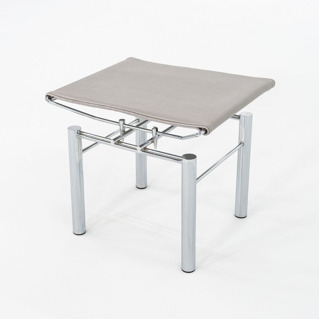 8600 Stool