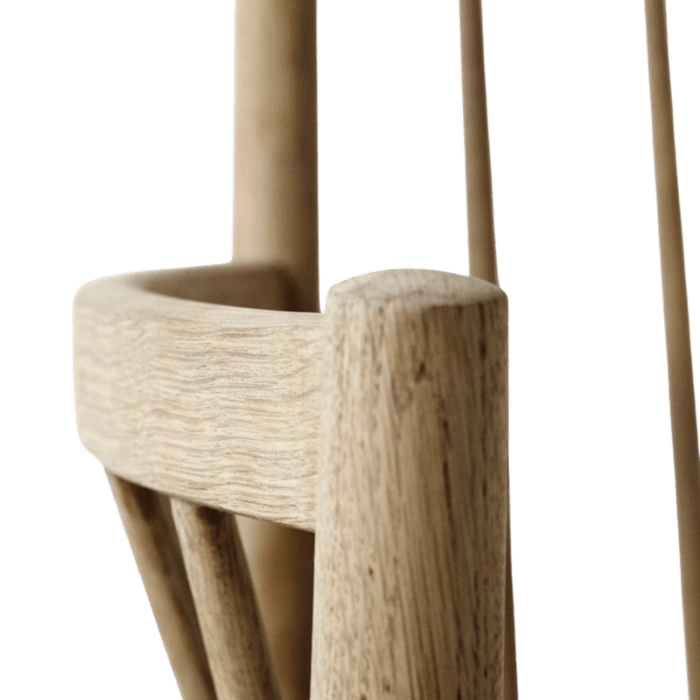 J81 Chair — Nature Lacquered Oak