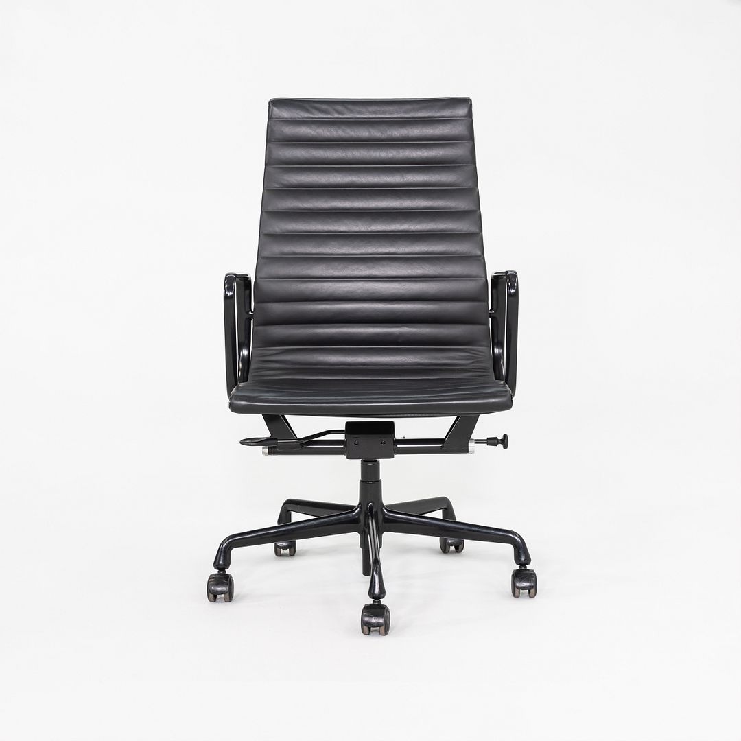 Aluminum Group Executive Desk Chair, EA337
