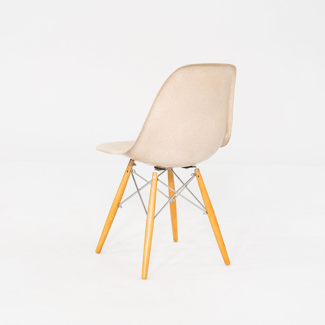 DSW Chair