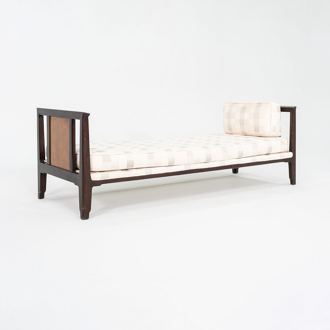 Model 5716 Daybed