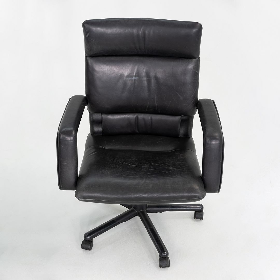 Figura Desk Chair