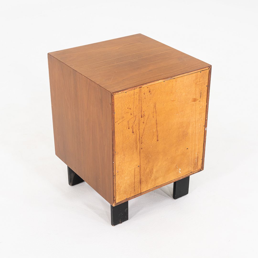 Nelson Basic Cabinet